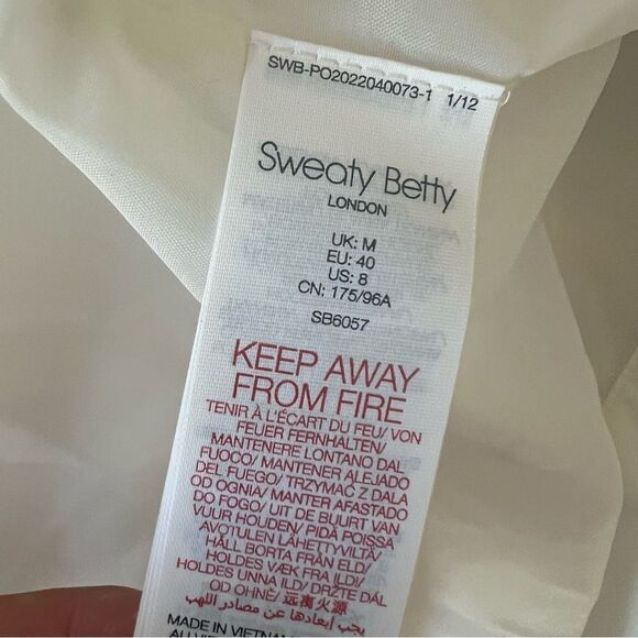 Sweaty Betty Down Puffer Jacket in Lily White US 8-10 Medium MSRP $348 - Picture 8 of 10